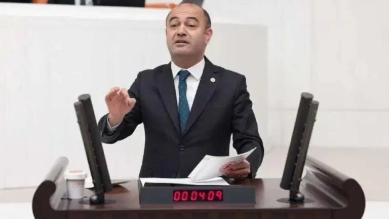 chpli-ozgur-karabat-kkm-ve-19-martin-faturasini-tek-tek-acikladi-akp-iktidarda-kaldigi-surece-devam-edecek-3lUlrbLU.jpg