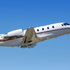 ottawada kucuk ucak dustu 45L9jLS4