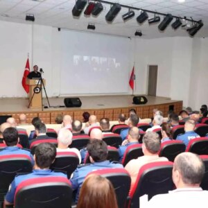 samsunda emniyet guvenligi toplantisi TDKfJ2eL