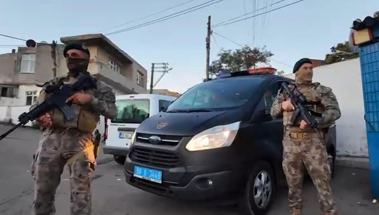 gunaydin operasyonunda 26 gozalti uwM5mj4Q