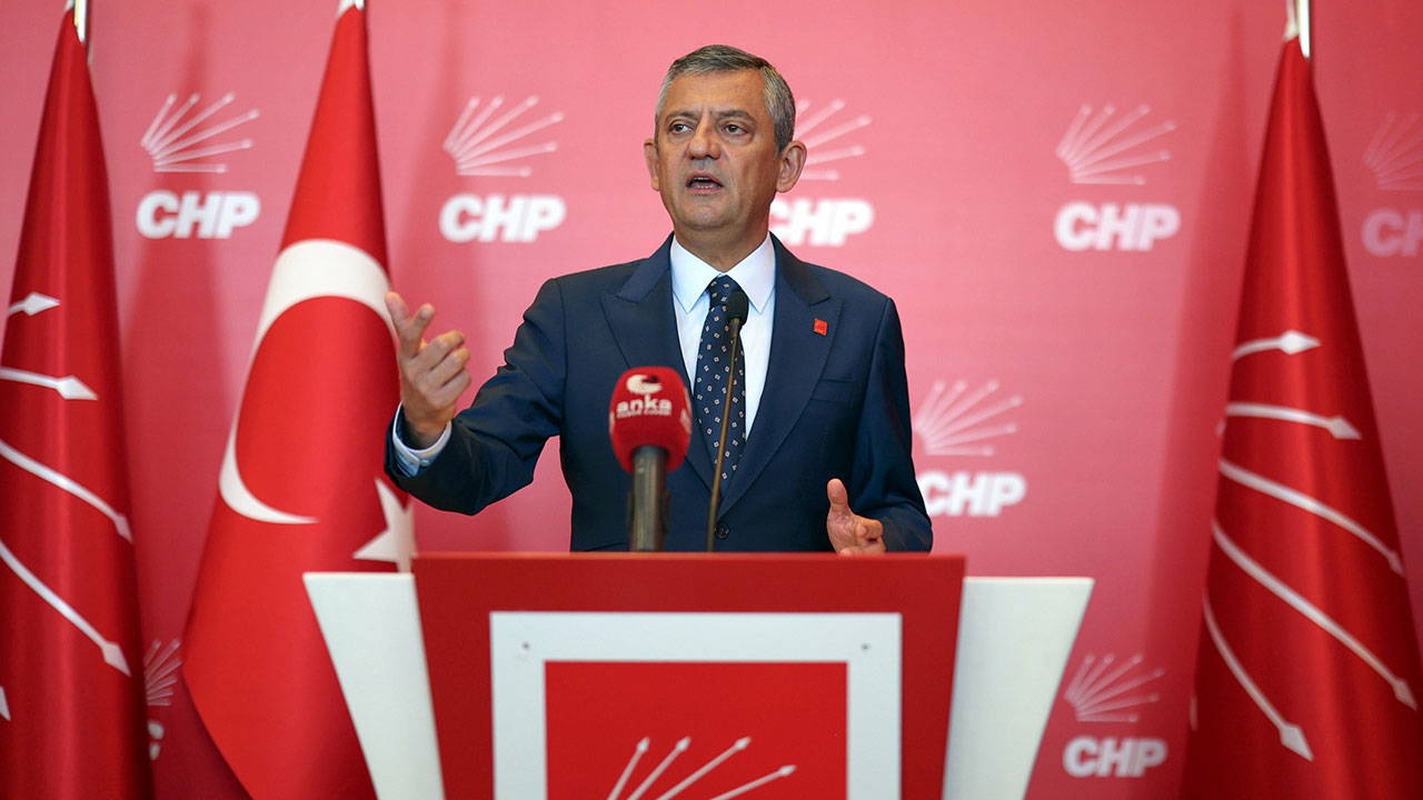 nurullah efeye tutuklama talebi chp lideri ozgur ozelden hkpye gecmis olsun telefonu z7QIZQdR