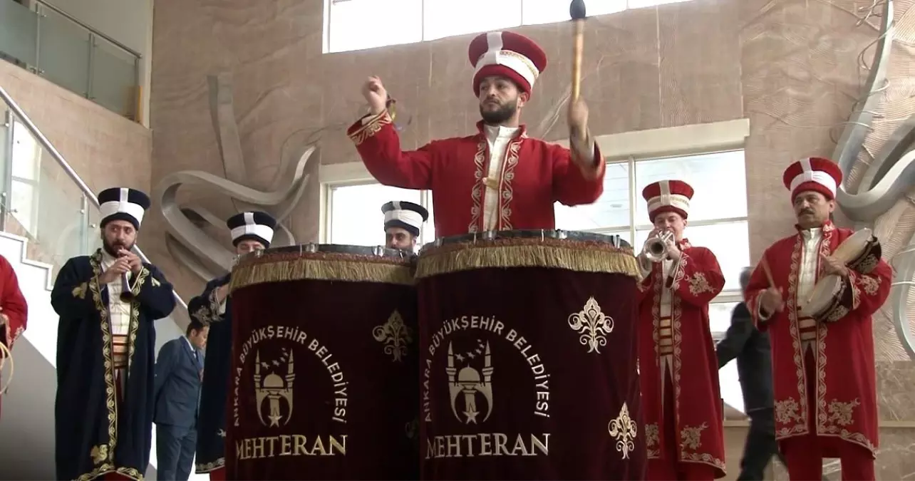 ankara meclisi anadolu birliginde vatandaslar siyasetcilere sordular yiOQ9MFd.jpg