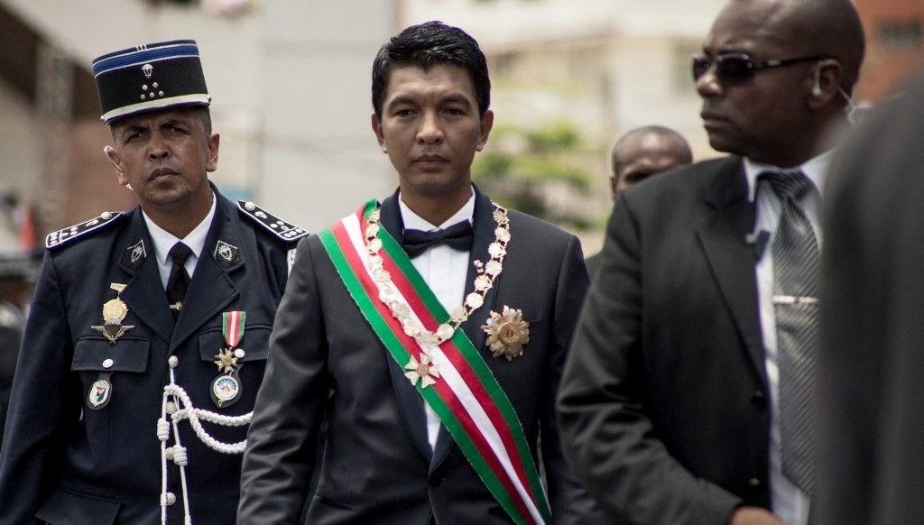 madagaskarda ordu yonetimi ele gecirdi XQOwi9sv.jpg