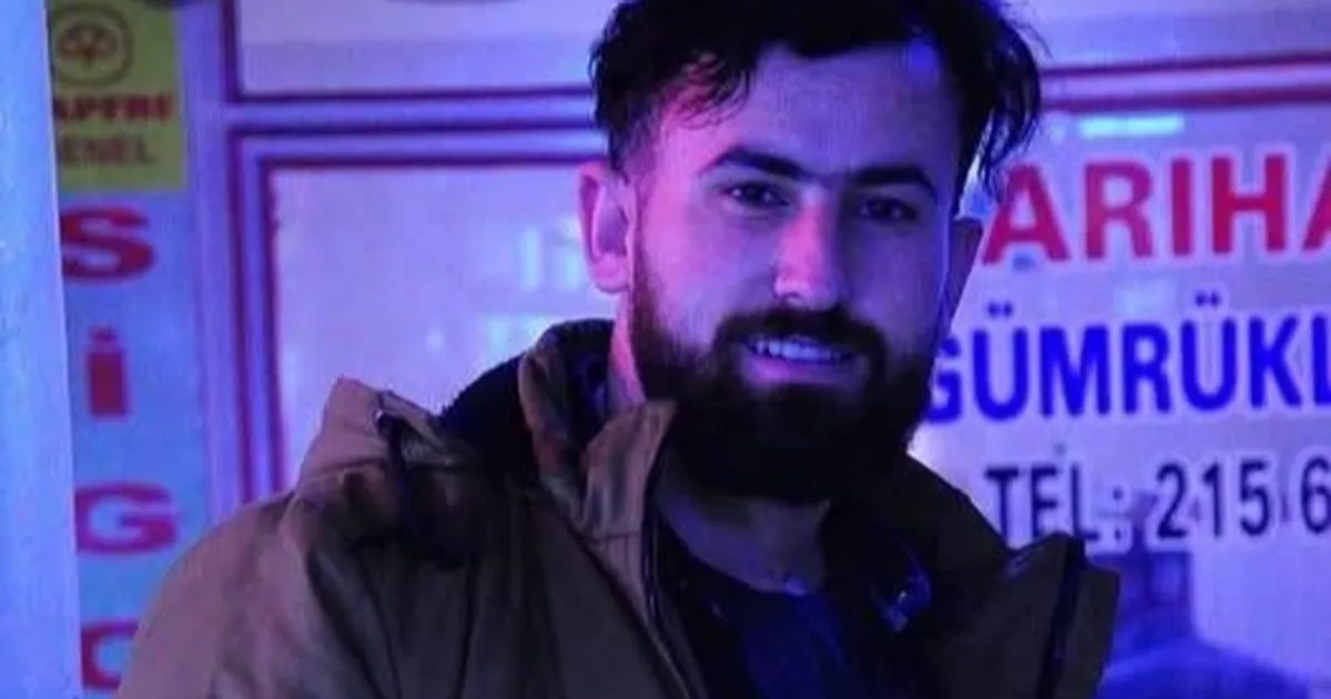 new yorkta yasayan turk genci trafik kazasinda hayatini kaybetti BHwk3FNX.webp