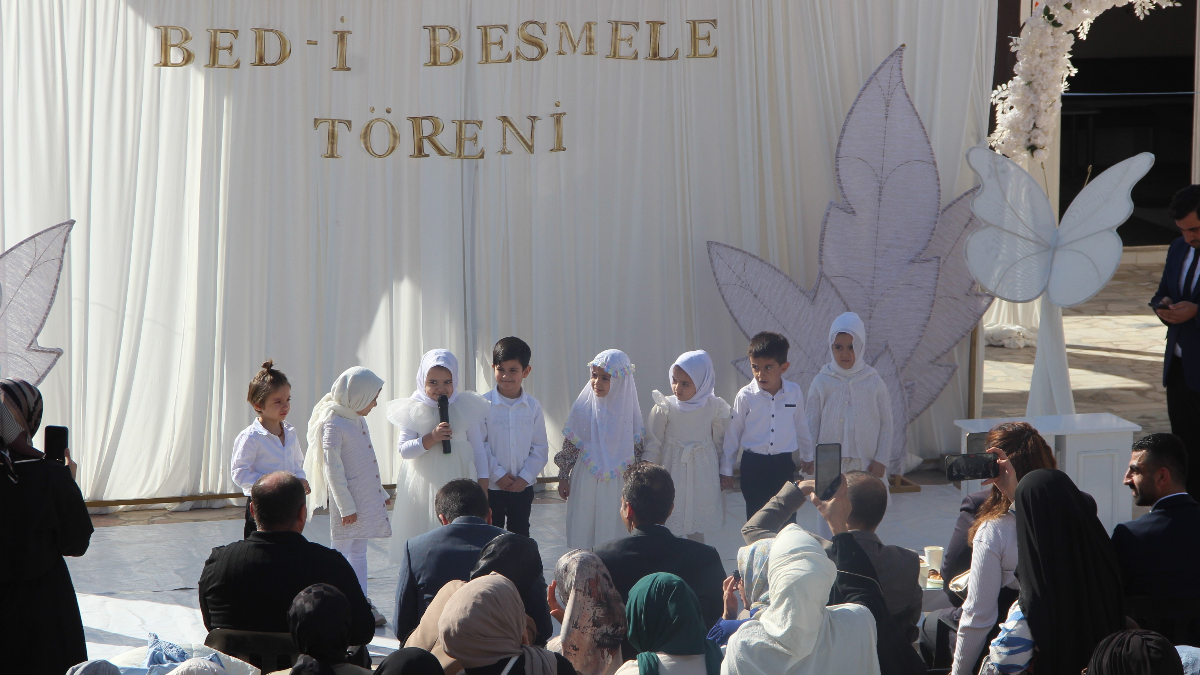 cizrede minikler icin anlamli bed i besmele toreni 87dQpDRq.jpg