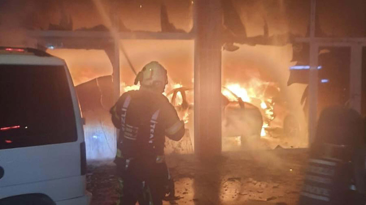 denizlide oto galeriyi kundaklayan supheli intikam icin atese verdim STjg4HIg.jpg