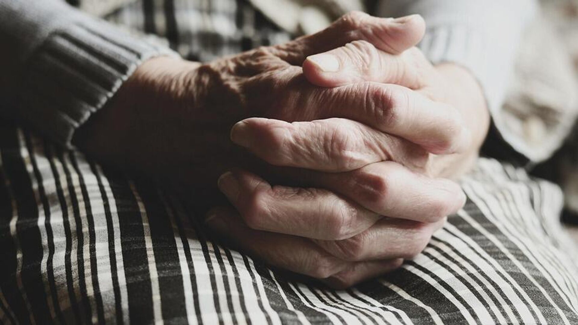 yaslilik donemi icin bakim sigortasinin detaylarini uzmani aciklandi wE2OIhwU.jpg