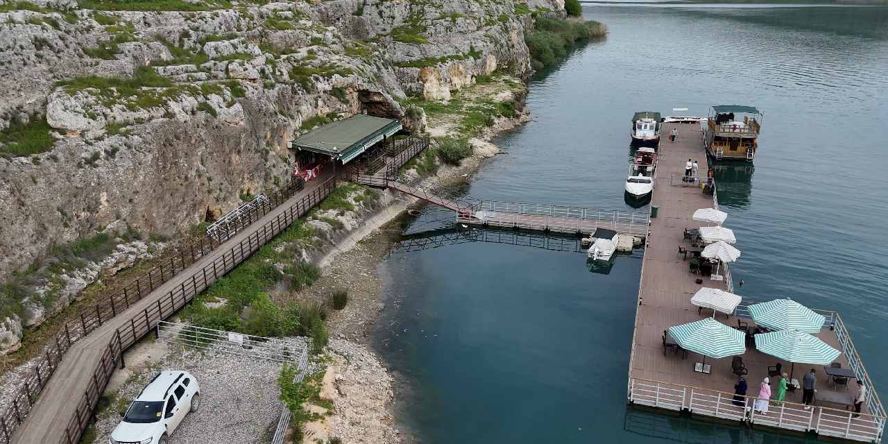 Fırat Nehri’nin Eşsiz Güzellikleri: 2000 Yıllık Mağaralar ve Kanyon Gezileri