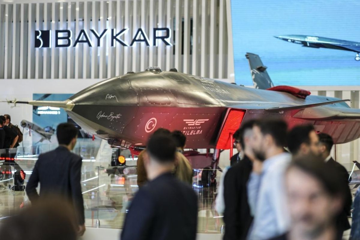 Baykar ve leonardo bayraktar kizilelma ve m 346nin ucus testlerinin perde arkasini farnborough airshowda YQApgQmx